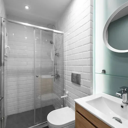 Flaneur, Nilie Hospitality Mgmt Apartmán Soluň